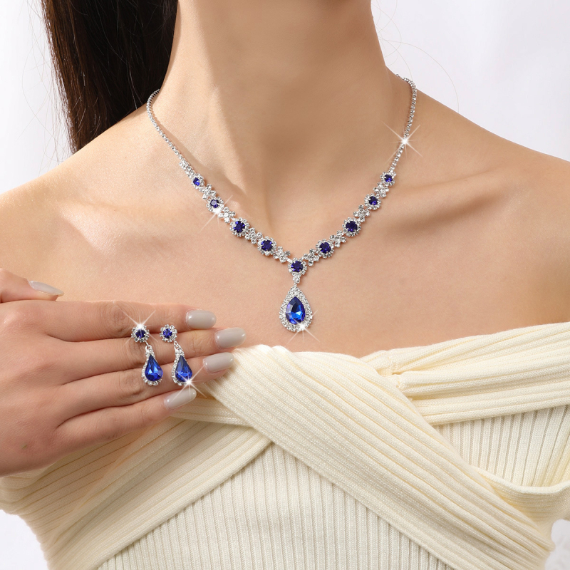 Set nakita s rhinestones (ogrlica, narukvica i naušnice) s O-lancem, privjesci od rhinestona, elektroplating završna obrada, uzorci: Ljubav / Kap vode / Zvono
