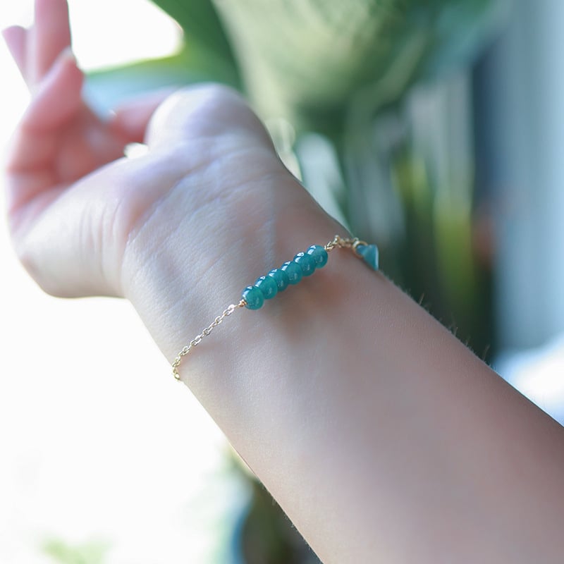 Nefrita abaku kulons rokassprādze, ledaina tipa, dabīgs nefriti A klases, roku darbs, pārklāta ar 14K zeltu