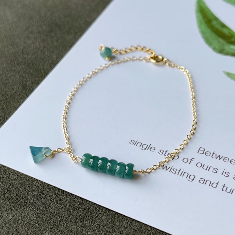 Nefrita abaku kulons rokassprādze, ledaina tipa, dabīgs nefriti A klases, roku darbs, pārklāta ar 14K zeltu