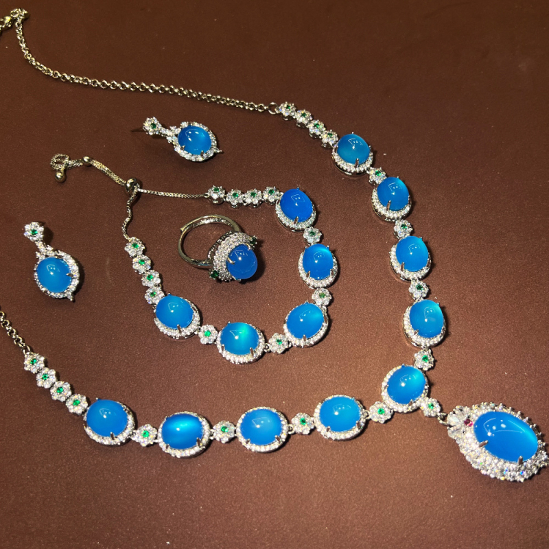 Nova kinesko-stil luksuzna četverodijelna kolekcija nakita sa safiro-chalcedonom, vintage dvorac stil, mesing-srebrena završnica