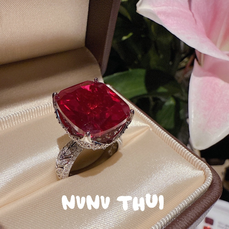 Colier geometric din zircon, încrustat cu diamante, stil franțuzesc retro