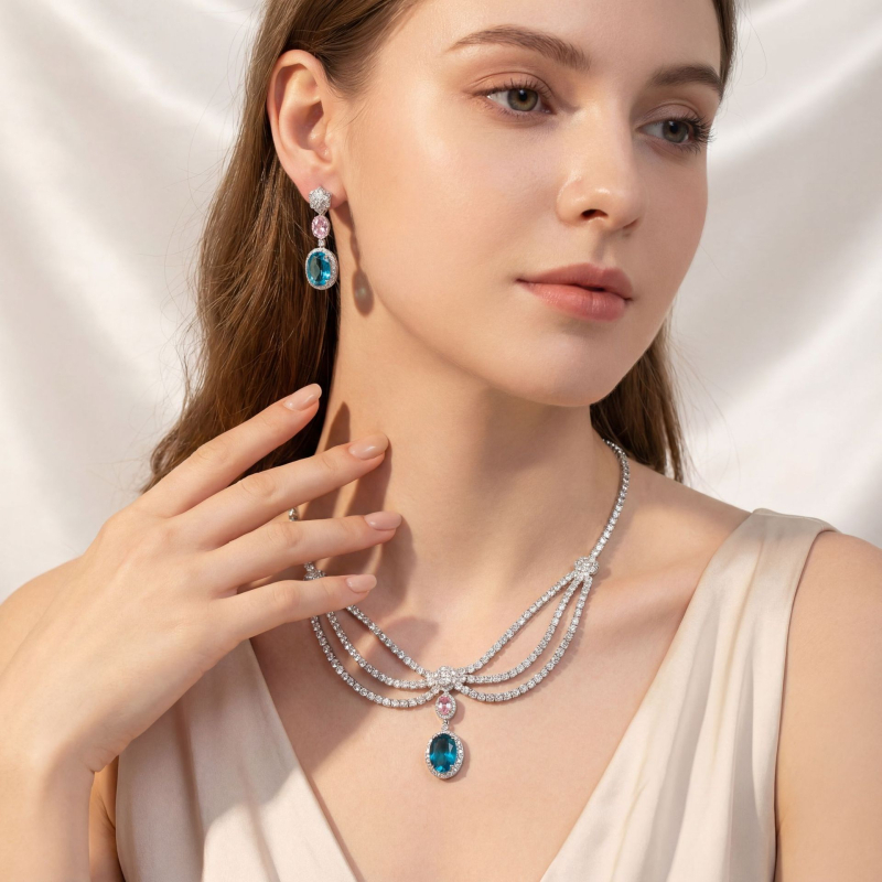 Set de bijuterii din cupru cu pandantiv floare din zircon, cercei și colier, inlay, lanț cu zale sferice, bijuterii feminine de lux