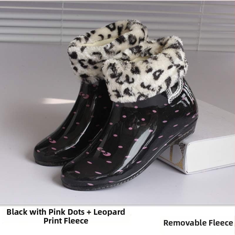 Sievietēm PVC lietus zābaki, ar fleece iekšpusi, īss augums, pretslīdēšana, ūdensizturīgi, dārza kurpes (PVC augšdaļa; īss augums; fleece iekšpuse; ūdensizturīgi; pretslīdēšana)