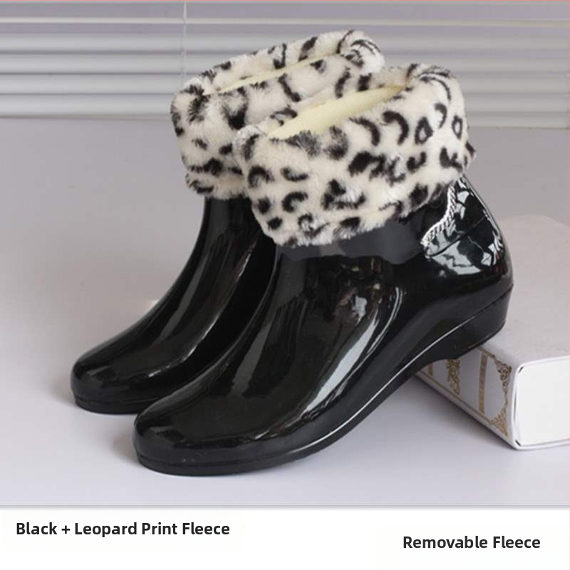 Sievietēm PVC lietus zābaki, ar fleece iekšpusi, īss augums, pretslīdēšana, ūdensizturīgi, dārza kurpes (PVC augšdaļa; īss augums; fleece iekšpuse; ūdensizturīgi; pretslīdēšana)