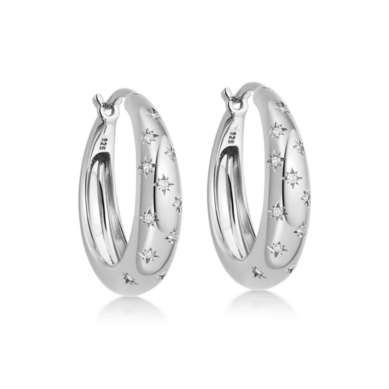 Cercei din argint 925, design stea (pietre micro-incrustate; greutate 3,3–4,9 g)