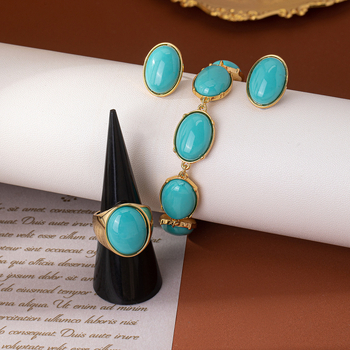 Set de bijuterii vintage din cupru placat cu aur, piatră naturală ovală, cercei, brățară și inel