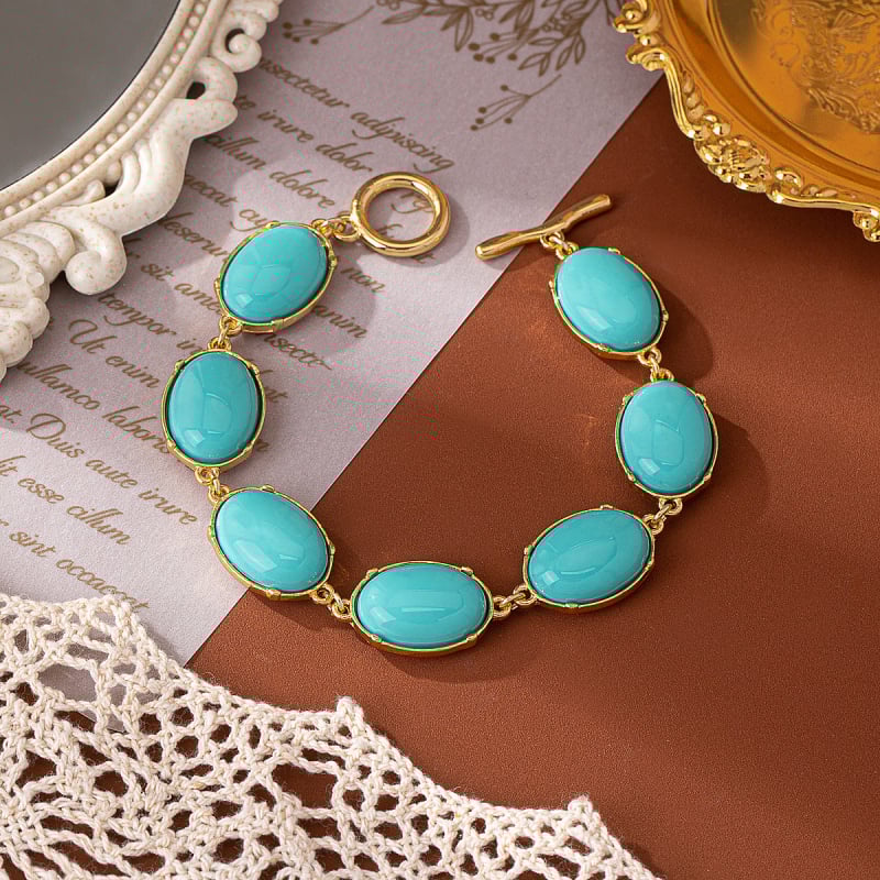 Set de bijuterii vintage din cupru placat cu aur, piatră naturală ovală, cercei, brățară și inel