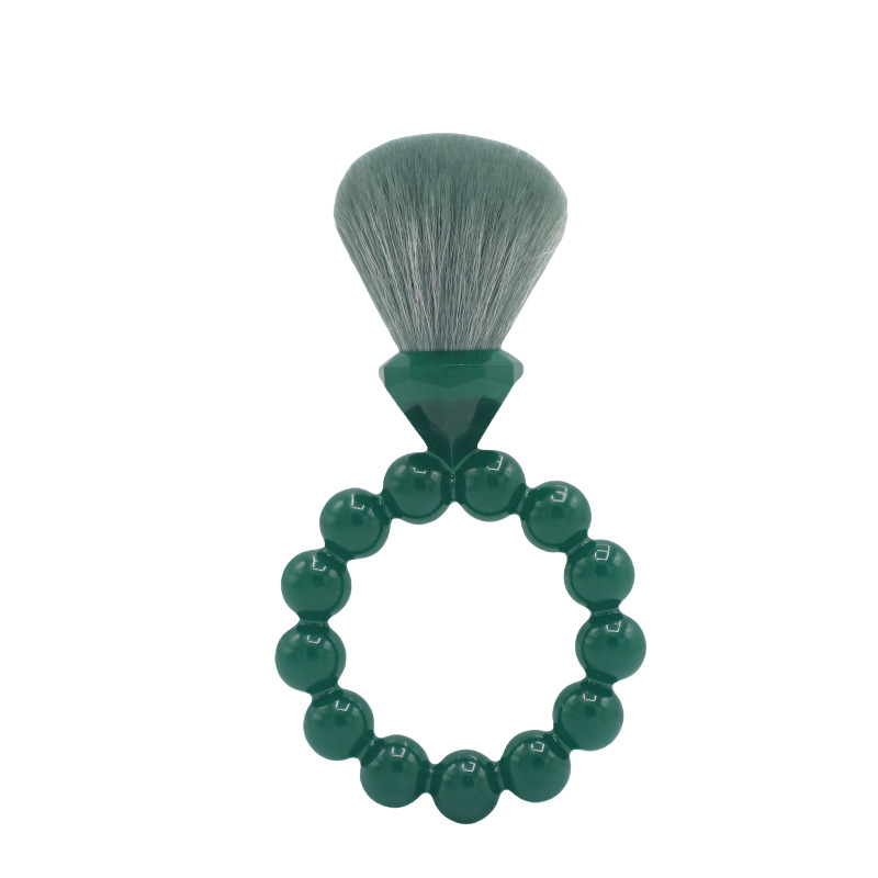 Beautiful and Happy meigikäsn pudrile ja põsepunale – sünteetilised karvad, plastist vars, kaasasoleva koti pakend, üks tükk