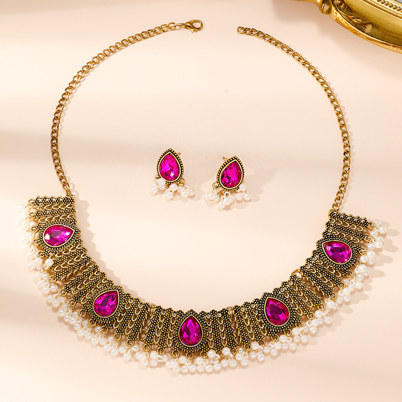 Vintage set ogrlice i naušnice u indijskom retro stilu s perlama i rhinestones, od legure, elektroplatina, Duo Han nakit, naušnice + ogrlica, običan lanac