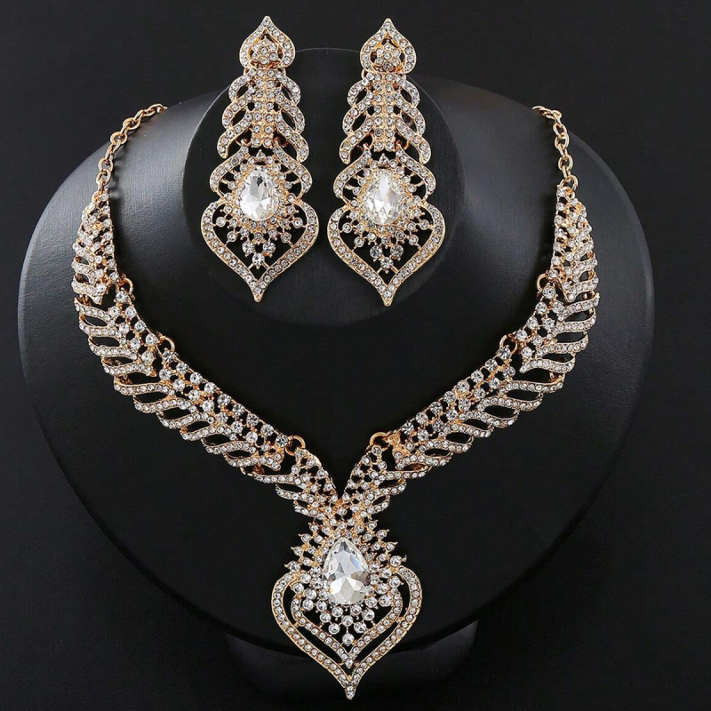 Dva dijela nakita: ogrlica i naušnice od legure sa kristalima, retro stil, elektroplatiranje