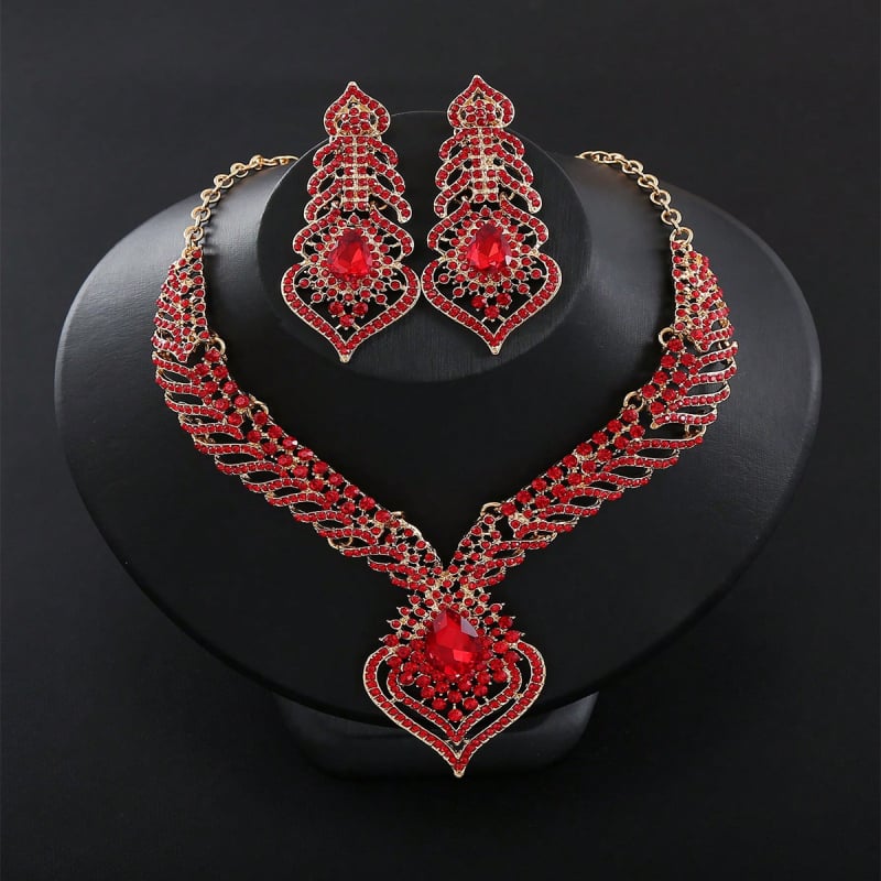 Dva dijela nakita: ogrlica i naušnice od legure sa kristalima, retro stil, elektroplatiranje