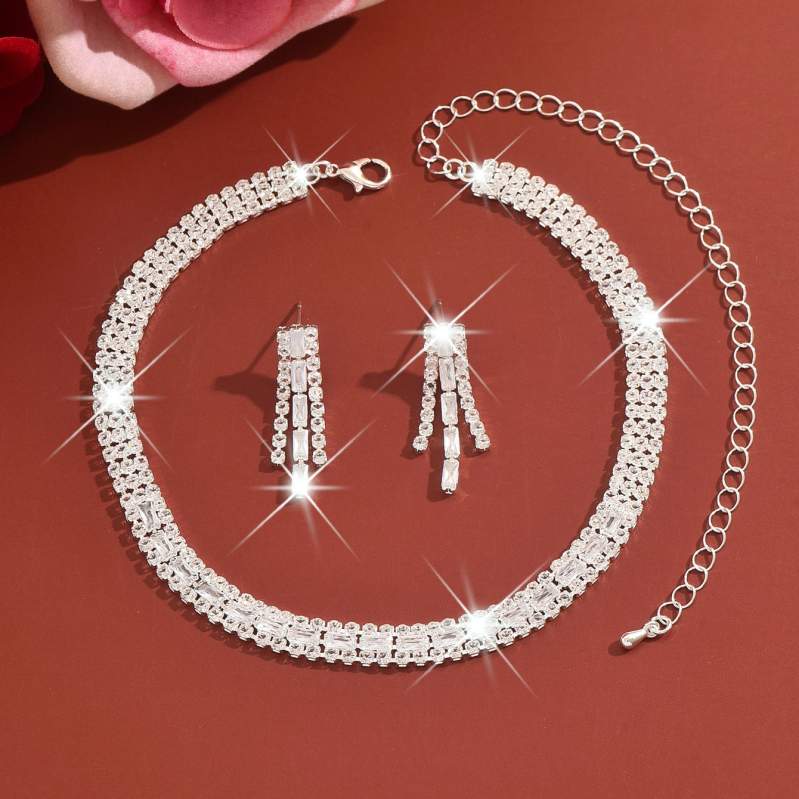 Set nakita: ogrlica i naušnice s kandžastom lancem i kristalima (Materijal: ekološki čista bakar; Obrada: ekološko elektroplatiranje; Pattern: Cross/Crown/Roman numerals)