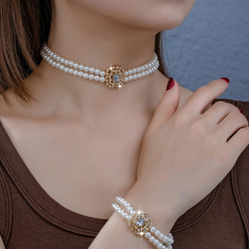 Višeslojna ogrlica s perlama i rhinestones, ogrlica od perli, kvadratni privjesak, cinkova legura, retro književni stil