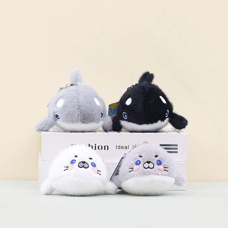 Orca, seal and shark plush pendant for bags – ultra-soft short-pile plush with PP cotton filling; customization available