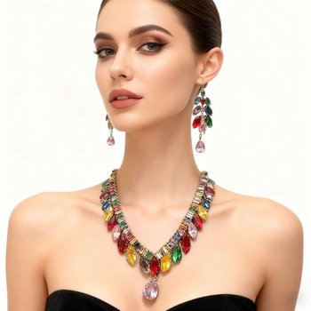 Set nakita: ogrlica i naušnice; lanac od legure; klavikularni lanac; privjesak rhinestone; uzorak: srce / kapljica vode / zvono; podesiva duljina