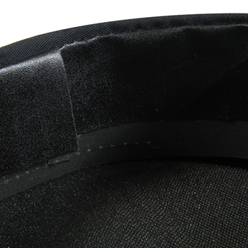 Militāla stila plakā cepure, uniformas audums, plakta augšdaļa, īss vizieris, unisex