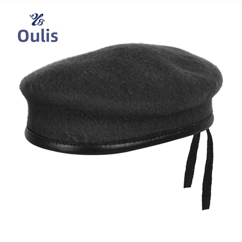 Berete, universāla kasmīra kupolveida forma, vienkrāsains raksts, izšūts logotips, pielāgojama