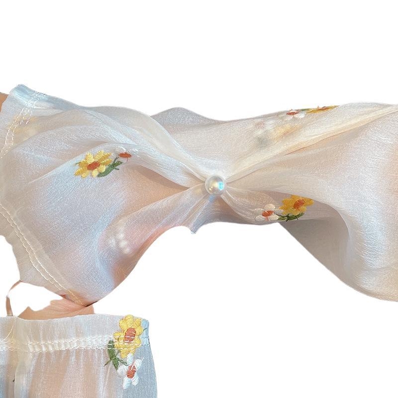 Női napvédő ujjak hímzett virágokkal, gyöngy gombbal, laza harang alakú ujj