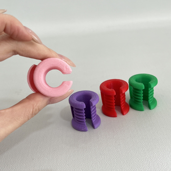 3D-принтиран протектор за пръст за кука за плетене • PLA пластмаса • мотив планини и морета • модерен арт стил • аксесоар за кука