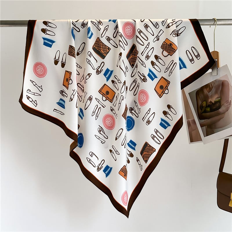 Полиестерен шал от твил, печатен дизайн — All-Match и Elegant стил, TUPELUO