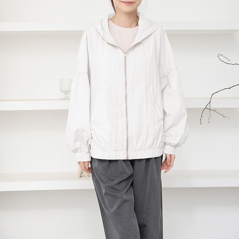 Японски стил качулка с цип – свободен силует, полиестер ≥95%, UPF30+ защита от слънцето