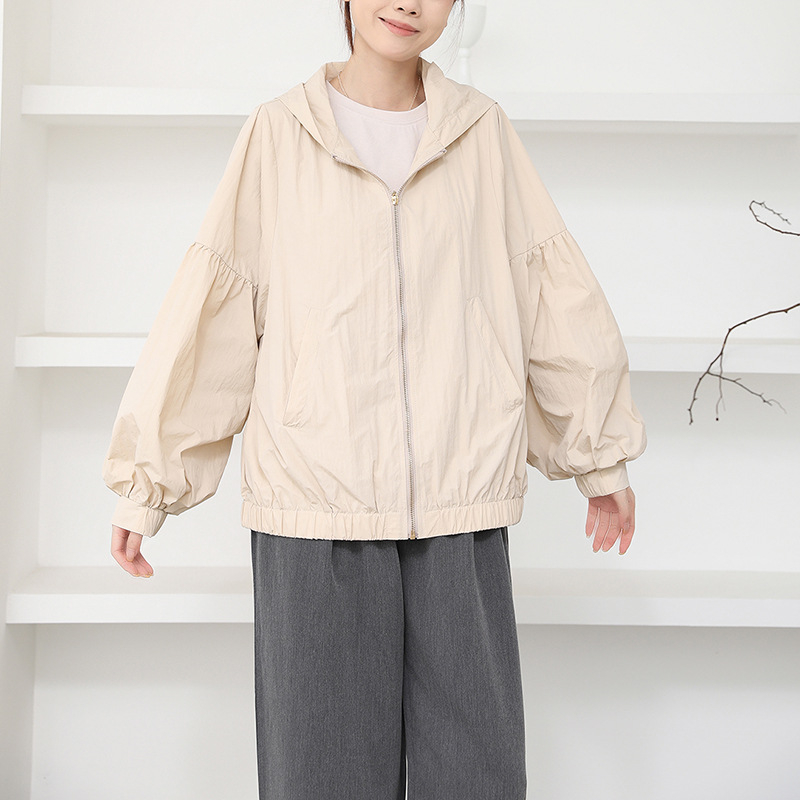 Японски стил качулка с цип – свободен силует, полиестер ≥95%, UPF30+ защита от слънцето