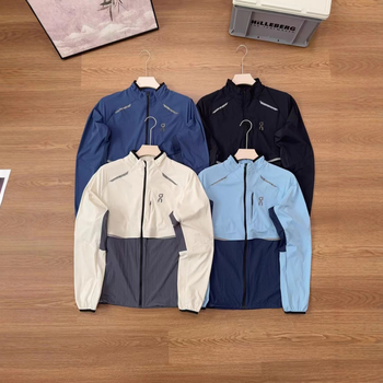 Яке за бягане – леко, с лепени шевове; UPF40+ слънцезащита; дишаща памук-полиестер смес; дълги ръкави с цип; корейски/японски свободен стил