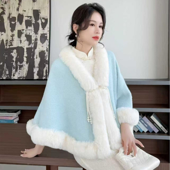 Naistele mõeldud kootud mantel rahvusliku stiiliga, akrüül/sünteetiline vill, džakard-kude, hoiab sooja