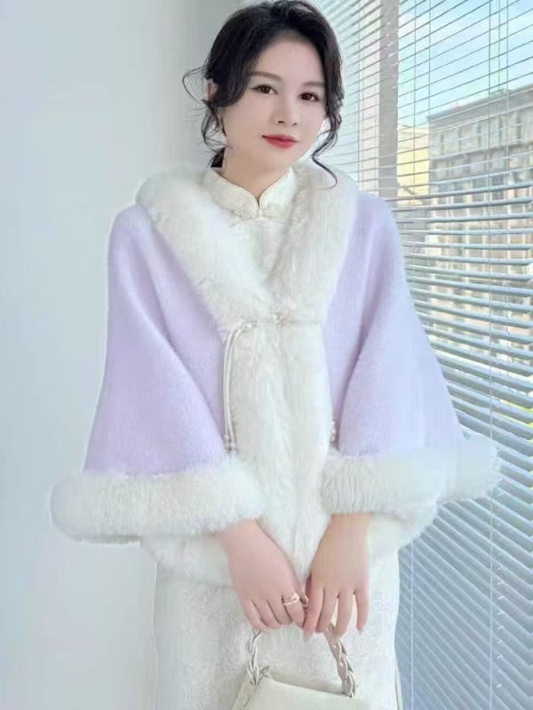 Naistele mõeldud kootud mantel rahvusliku stiiliga, akrüül/sünteetiline vill, džakard-kude, hoiab sooja