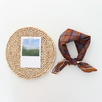 Pamučni kvadratni šal s prugama (100% pamučna tkanina, Svježi i slatki stil, Tisak, Proljeće 2025)