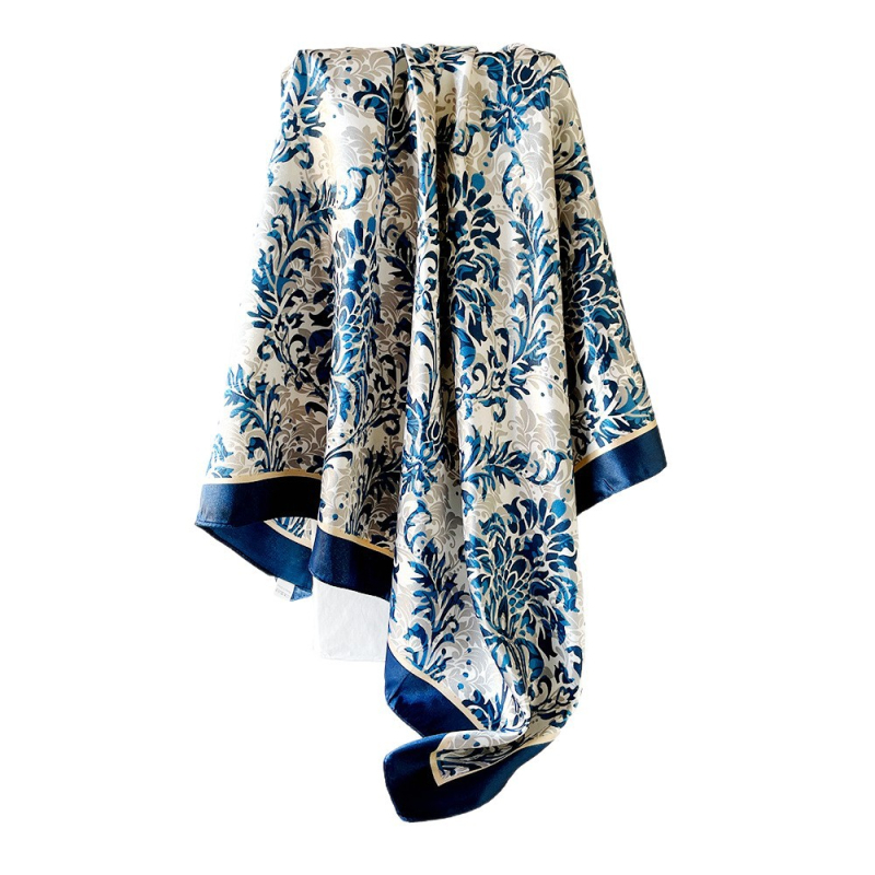 Kvadratni šal od imitacije svile s retro uzorkom, twill tkanina, poliester materijal, sadržaj poliester više od 96%, otisak