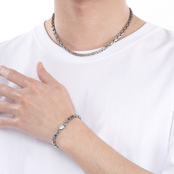 Unisex set nakita od titan čelika: lančić i narukvica s križnim kvadratnim lancem