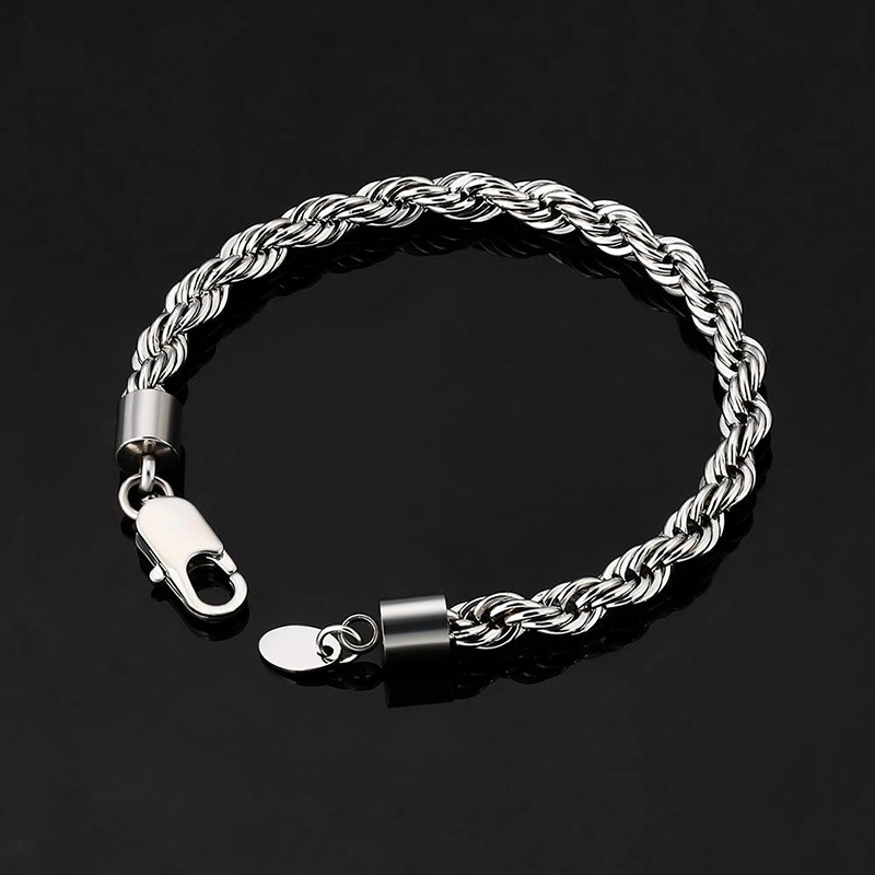 Muški set nakita: 6 mm titan čelik, pozlata 18K, twist lanac — set ogrlice i narukvice s geometrijskim privjeskom