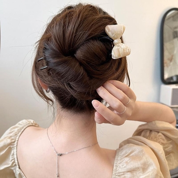 U-oblika spona za kosu, retro stil s mašnicom; materijal: akril; pakiranje: na veliko; prilagodba: da