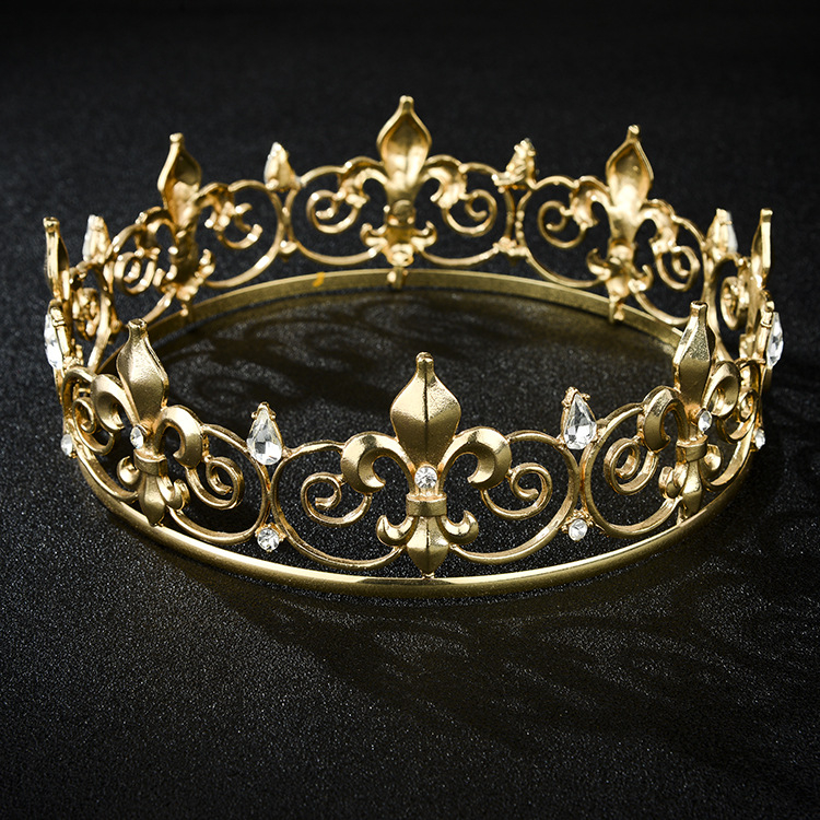 Krona za glavu od legure, oblik vrha pištolju, unisex, retro stil, elektroplatiranje; visina 5,5 cm, promjer 17 cm, težina 165 g.