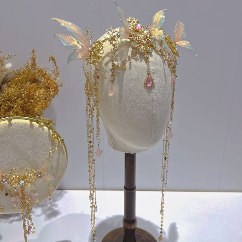 Krooni kujuline juukseaksessuaar — plastik/resiin, retro-stiil, käsitöö