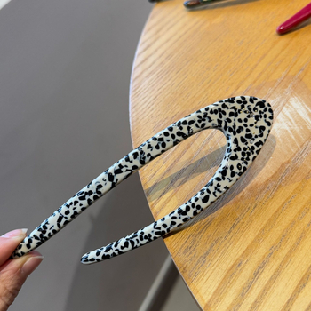 Igla za kosu s okruglim dijamantnim detaljem, dvostrani vilica dizajn, stil mašna, materijal: octena kiselina, proljeće 2025