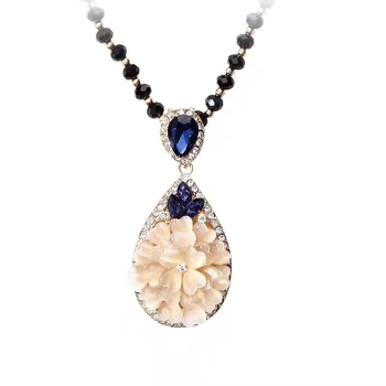 Sieviešu korejiešu stilā garā džemperķēde ar rakstu, karains modelis, garums 81 cm un vairāk, čūskas tipa ķēde, sakaļā ar mākslīgu akmeni un kulonu