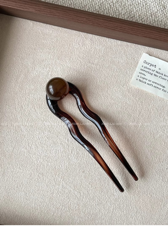 Clip de păr în formă de U, stil nou chinezesc, retro pentru femei - Material: Plastic/Rezina; Stil: Chinezesc; Configurare: U-shape; Personalizare disponibilă; Etichetă privată licențiată