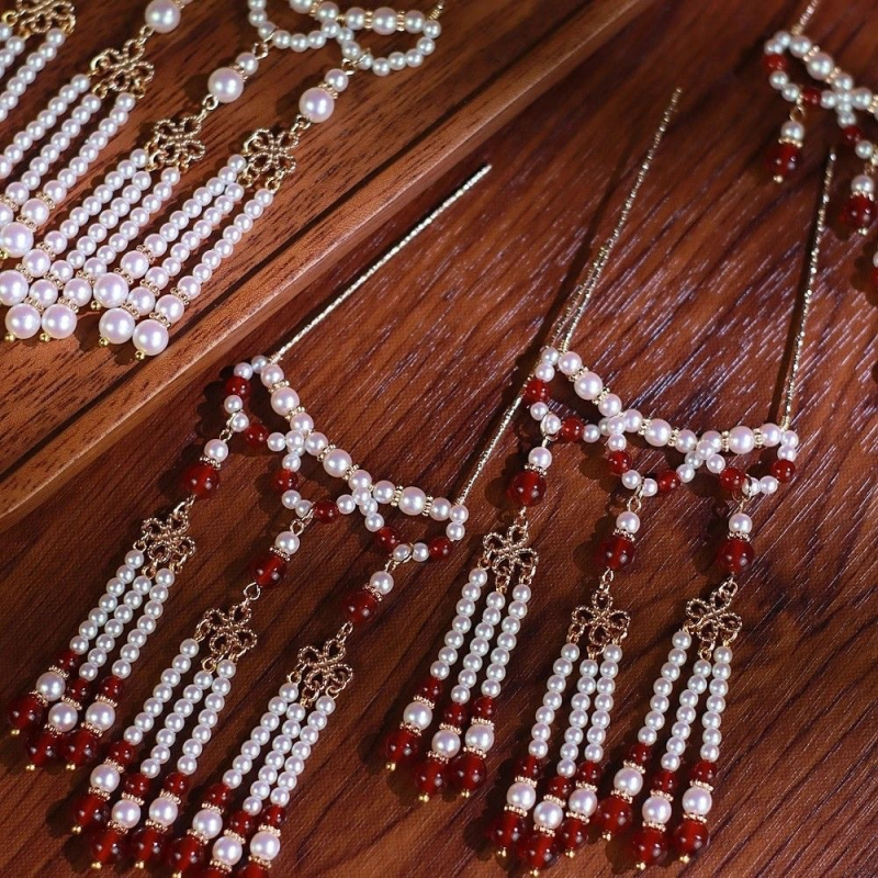 Matu aksesuārs ar pērlītēm un pūciņām, retro stils (Materiāls: sajaukts materiāls; Stils: retro; Forma: sievietēm, pērlītes; Iepakojums: atsevišķs iepakojums; Kategorija: matu aksesuāri)