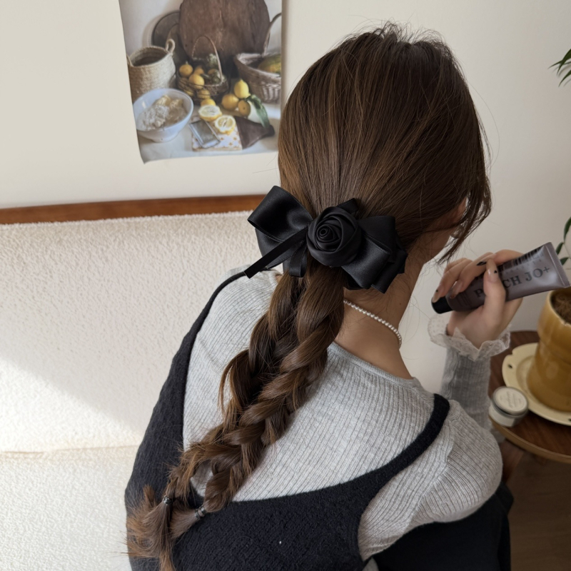 Banán formájú hajcsat 3D rózsával és szalaggal, kézműves, virágos stílusú fejfedő nőknek