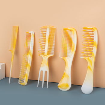 Гребен за коса, пластмасов, не е внос, без марка, за ежедневна употреба