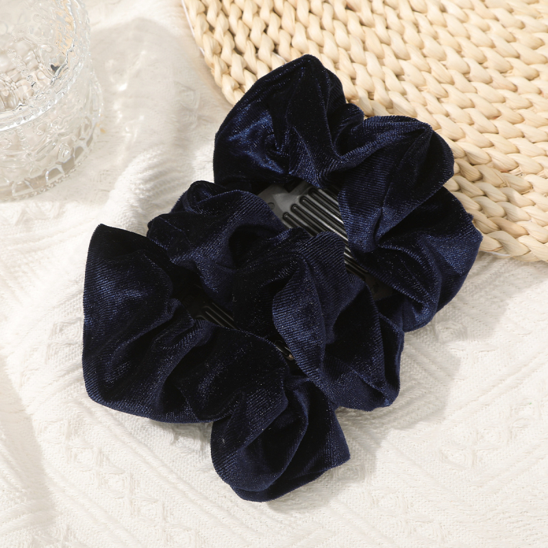 женски аксесоар за глава от флокинг с плисиран детайл, пролет 2025