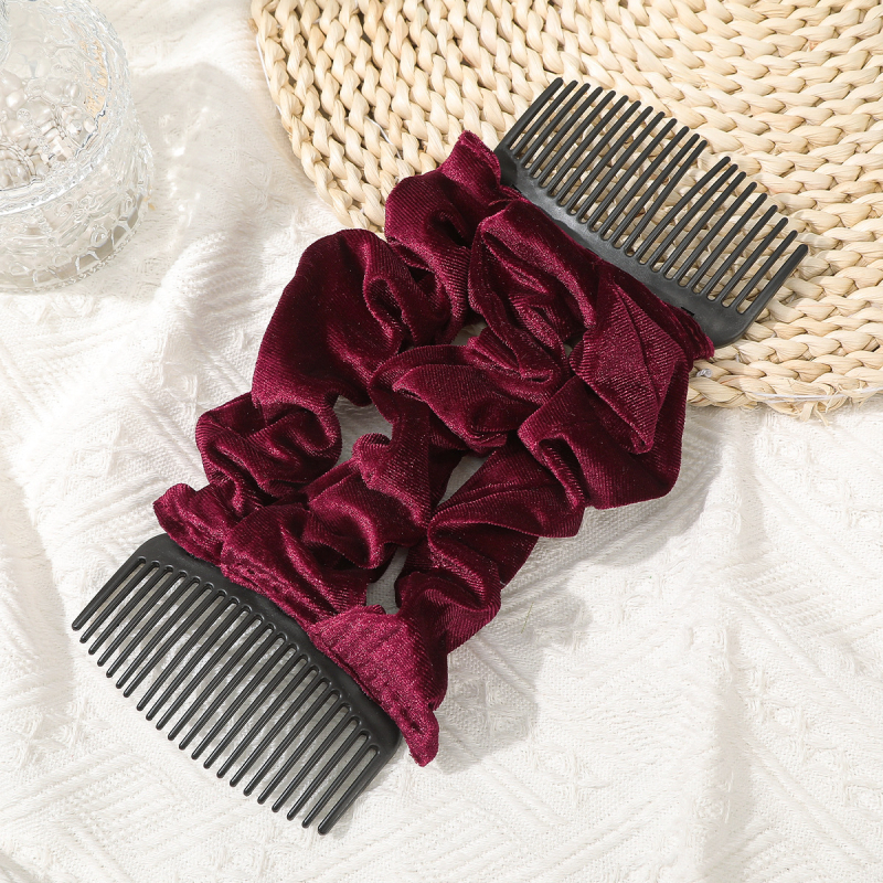 женски аксесоар за глава от флокинг с плисиран детайл, пролет 2025