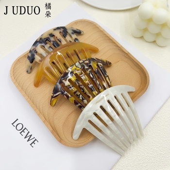 Matu ķemme U formā, rokdarbs, vienkāršs stils, etiķskābes materiāls, Ziemā 2023