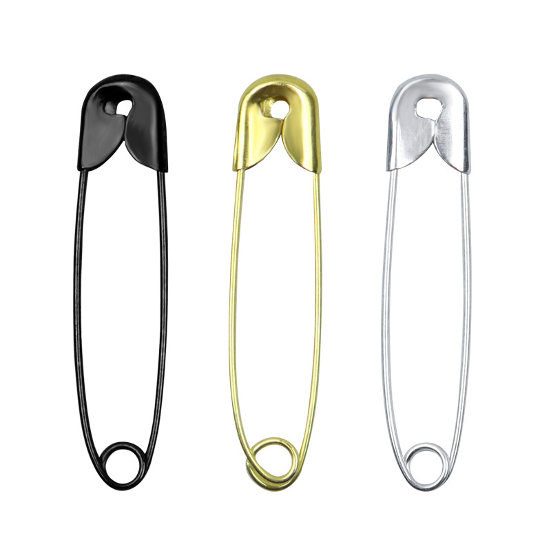 Kitűző, galvanizált vas, minimalist stílus, csomagolás: dobozban vagy tasakban