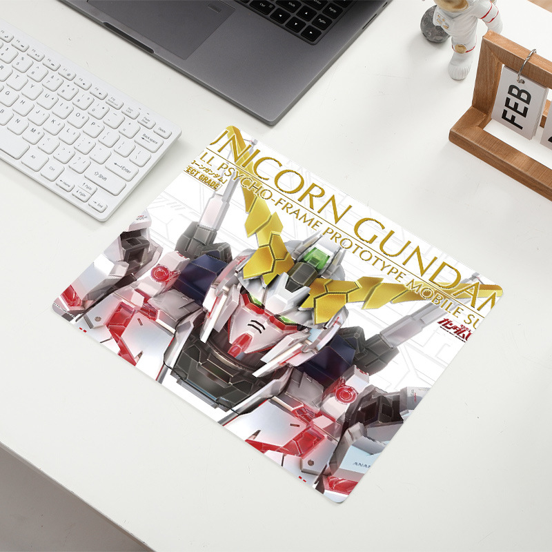 Gundam Crtani Miš Pad, Dvostrana Gumena Stolna Podloga, Protuklizna, Model F-A5, Uključuje Logo