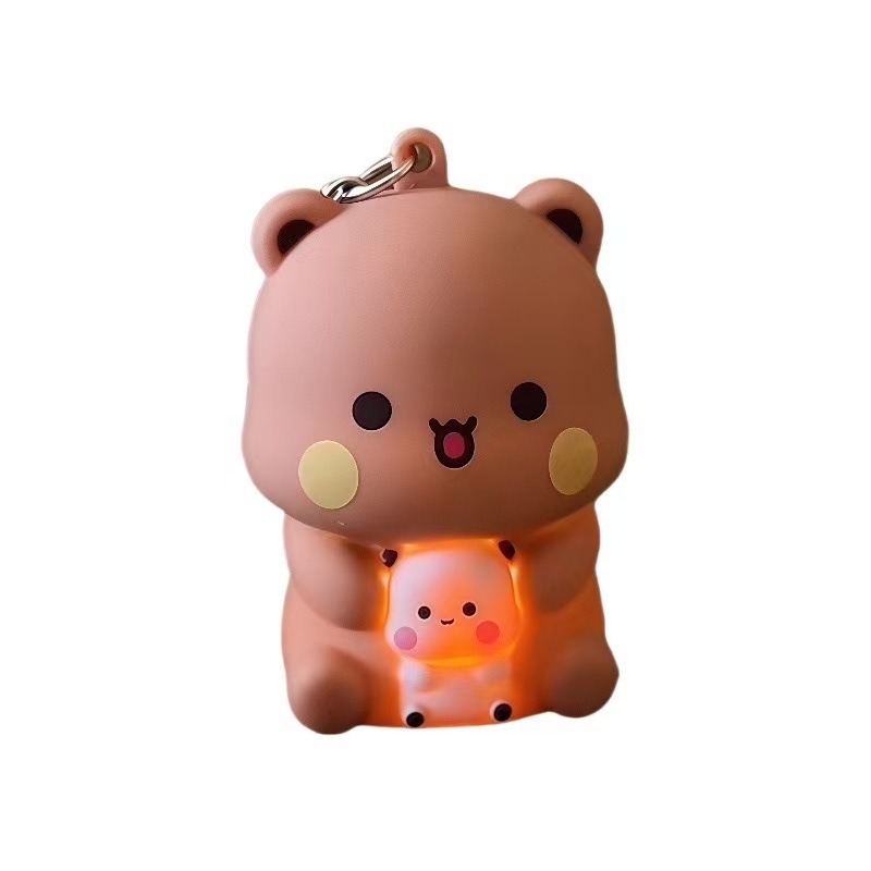 Gaismas meitene atslēgu piekariņš mugursomai – plastmasas interaktīva rotaļlieta ar balsu funkcijām (saka es tevi mīlu) un trīs ieraksti, dekoratīvs galda dekors, 14+