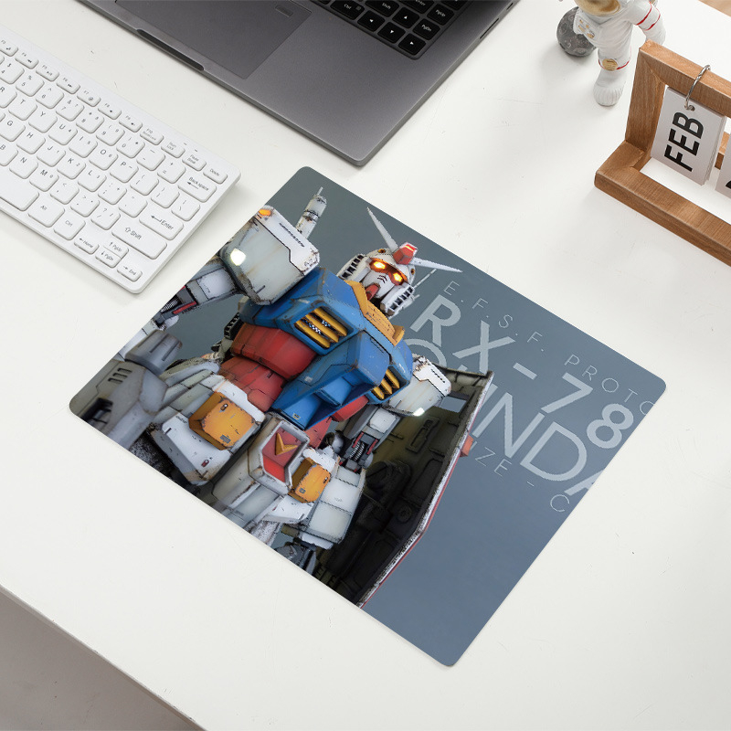 Gundam kreslená podložka na stôl, obojstranná, protišmyková guma, model F-A5