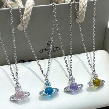 Nakit od titan čelika; mikro postavljanje kamenja; privjesak od bakra; običan lanac; težina 8 g